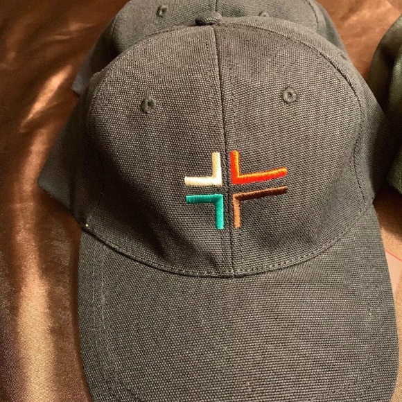 Vera Bradley Mens Line-Baekaard Logo Hat DENMARK - Picture 3 of 6